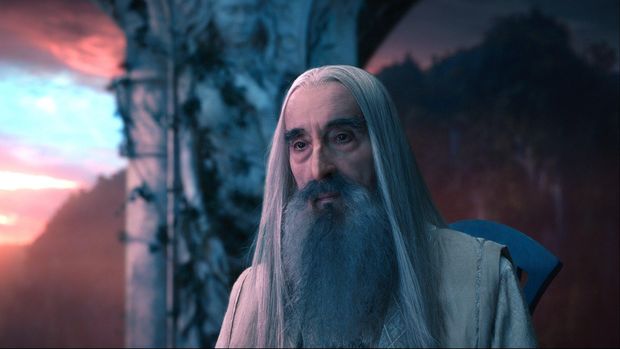 Christopher Lee sebagai Saruman di film The Hobbit: An Unexpected Journey (2012)