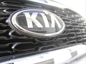 KIA Digugat Eks Karyawan Gara-gara Nunggak Gaji-Pesangon Hampir Rp 9 M KIA Digugat Eks Karyawan Gara-gara Nunggak Gaji-Pesangon Hampir Rp 9 M
