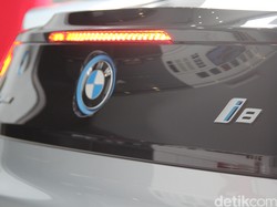 BMW Menyesal Pernah Pakai Budak Nazi Selama Perang Dunia II