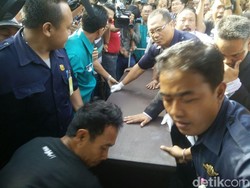 Melepas Jenazah, Wali Kelas Angeline di SD Minta Maaf Tak Berbuat Banyak