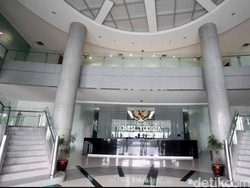 Calon Pengawas Wakil Tuhan: Dari Politikus hingga Pembela Konsumen