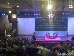 Ahok: Kalau Ada Demo Biar Saja Ada TNI dan Polri, Emang Saya Pikirin