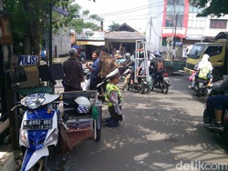 Perjuangan Hidup Polantas Bang Dedi yang Menginspirasi
