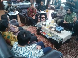 Fadli Zon Terima Rombongan FIPS yang Sempat Ditahan Polisi di Turki