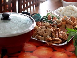 Aturan Saat Sahur yang Penting Diperhatikan oleh Pasien Mag