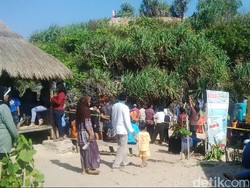 Retakan di Tebing-tebing Pantai Selatan Yogyakarta Disebabkan Gempa 2006