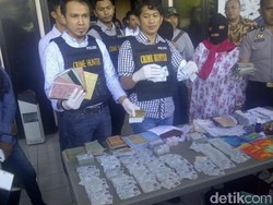 Dua Orang Sindikat Pemalsu KTP Digulung