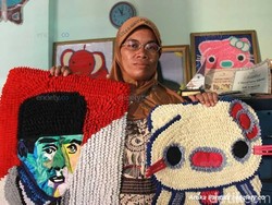 Jatuh Bangun Bisnis Keset Warga Eks Lokalisasi Bangunsari