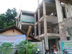 Soal Masjid bak Terpenjara di Cipete, Pengembang: Bukan Kami yang Menutup