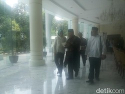 Ketika Airin Wawancarai JK di Kantor Wapres