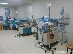 Seorang Ibu di Surabaya Melahirkan Bayi Kembar Lima