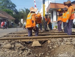Jelang Mudik Lebaran, Perbaikan Jalur KA Banyuwangi-Jember Dikebut