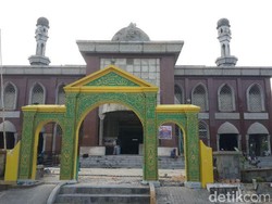 Masjid Raya Pekanbaru Hadirkan Imam Salat Tarawih dari Madinah