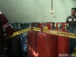 Polisi Sidoarjo Gerebek Rumah Pengoplos Elpiji