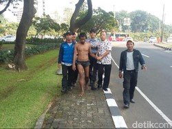 Resahkan Warga, Orang Sakit Jiwa Ditangkap di Semanggi