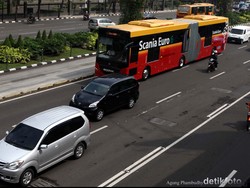 Malasnya Naik TransJ Koridor IX, Suka Diturunkan Sebelum di Halte Terakhir