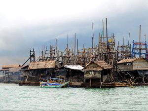 Ekonomi Babel di Balik Tambang Timah
