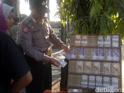 Antisipasi Upal, Polisi di Sidoarjo Razia Jasa Penukaran Uang Baru