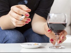 Cara Menghilangkan Bau Rokok di Rumah