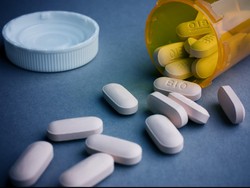 Gampang-gampang Susah Mengonsumsi Obat Anti Nyeri