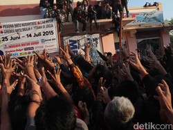 Acara Belum Usai, Gunungan Batu Akik Sudah Ludes Dirayah Warga