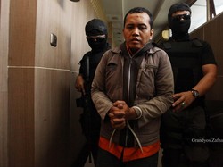 Perjalanan Ian Menggondol Dolar Setelah Membunuh Aryani