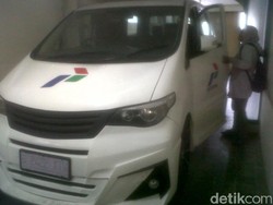 Mobil Listrik Hibah BUMN di UGM Nganggur dan Berdebu