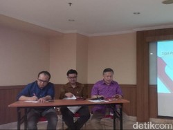 Risma dan Ridwan Kamil Jadi Pesaing Terberat Ahok di Pilgub 2017