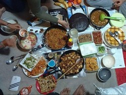 Ramadan di Belanda, Berburu Tempat Tarawih hingga Potluck untuk Buka