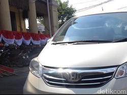 Sopirnya Dikeroyok, Ini Penjelasan Taksi Express