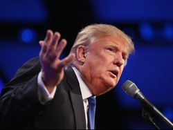 Donald Trump: AS Harusnya Tampung Lebih Banyak Pengungsi Suriah