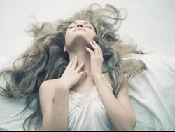 Khusus Wanita, Ini 5 Tips Agar Bisa Orgasme Berulang Kali Saat Bercinta