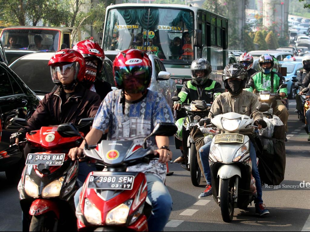 Motor Banyak Buat Cari Nafkah, Kenapa Bakal Kena Cukai Juga? Motor Banyak Buat Cari Nafkah, Kenapa Bakal Kena Cukai Juga?