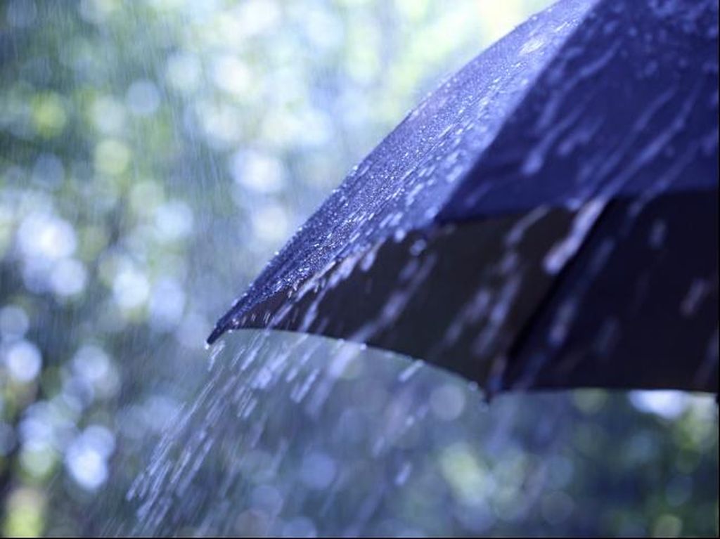 BMKG: Potensi Hujan di Jaksel-Jaktim pada Siang dan Sore Hari