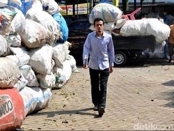 Prestasi Dokter Gamal, Bikin Asuransi Sampah dan Diakui Dunia