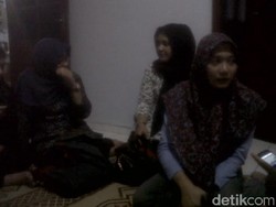 Keluarga Kopilot Lettu Pandu Setyawan di Yogyakarta Gelar Doa Keselamatan