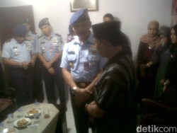Danlanud Adisucipto Temui Keluarga Kopilot Hercules Pandu Setiawan