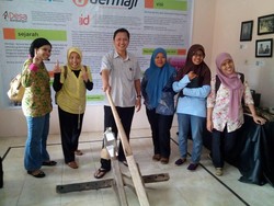 Kades Bayu Setyo Nugroho dan Gerakan Desa Membangun yang Informatif