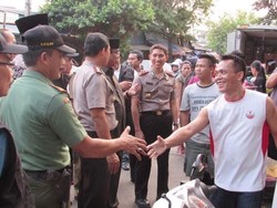 HUT Polri, Polsek Setiabudi Bagikan 1.000 Paket Sembako ke Warga Miskin