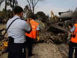 TNI AU: 1 Hercules dan 2 Pesawat CN Disiapkan Untuk Angkut Jenazah Korban