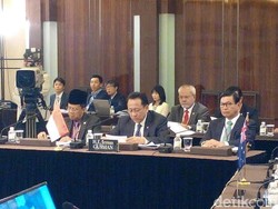 DPD Bahas Pembangunan Daerah Hingga Konsep Era MIKTA di Forum 5 Negara