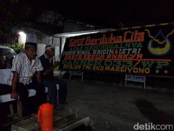 Malam Ini 2 Anak Almarhum Serda Ainul Dimakamkan di Pekanbaru