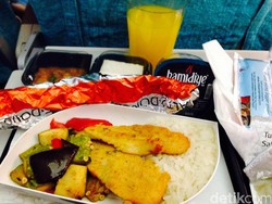 Serunya Puasa di Udara dalam Penerbangan Paris-Istanbul-Jakarta