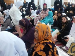 Tak Hanya Indonesia, di Aljazair untuk Berhaji Juga Antre Lama