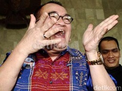 Ruhut Sitompul Setuju Pasal Kretek Masuk RUU Kebudayaan