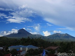 Gunung Soputan Semburkan Abu Vulkanik, Status Ditingkatkan Jadi Siaga