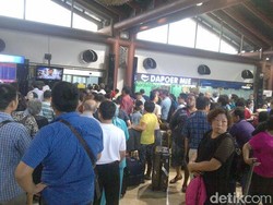 Terjebak 3 Jam di Bandara, Hasto Kristiyanto Soroti Lemahnya Manajemen Krisis