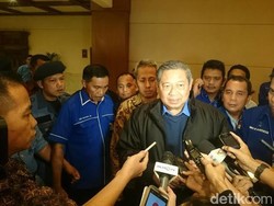 Aksi Lobi Makan Malam KMP untuk Rebut Hati SBY