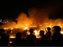 Hanya 3 dari Seratus Kios di Pasar Cik Puan Pekanbaru yang Tak Terbakar