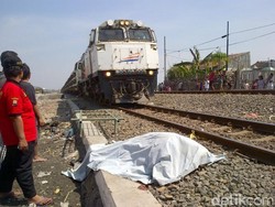 H+7 Lebaran, 2 Orang Tewas Tertabrak Kereta